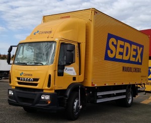 Iveco concretiza venda de lote de caminhão Tector para Correios Iveco tector sedex