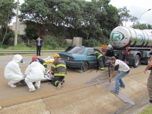 Concessionárias realizam simulação de acidentes concessionaria simulacao