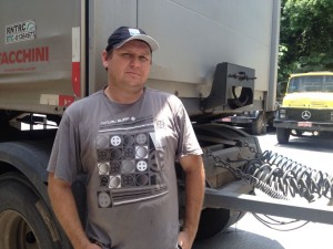 Movimento de motoristas acontece em 11 Estados greve samir