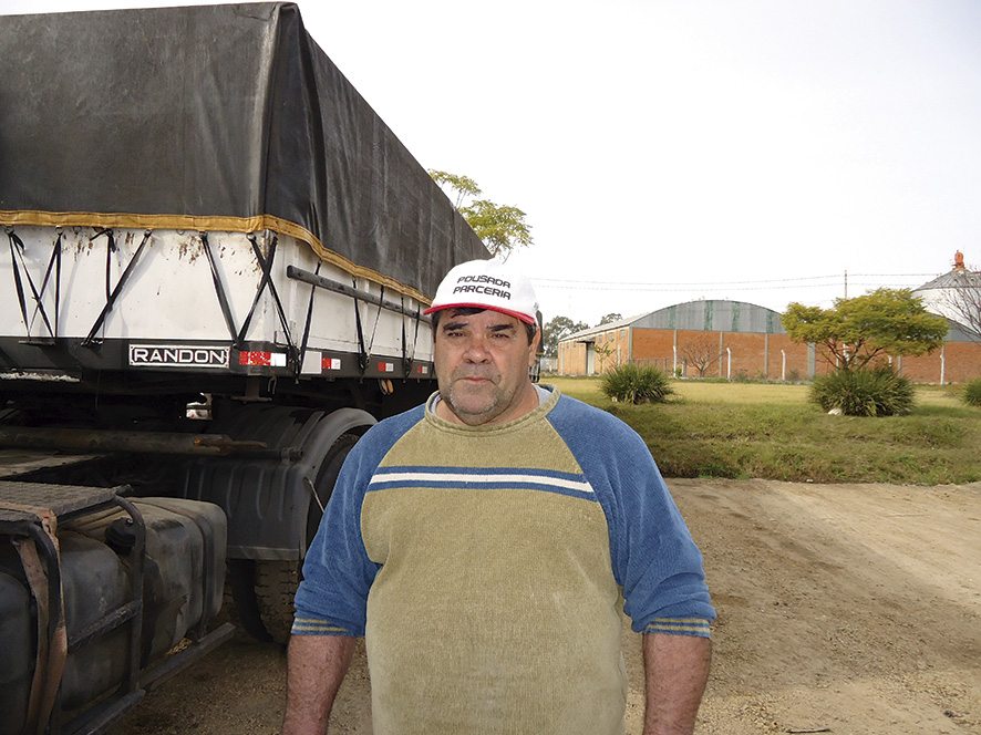Há 39 anos na profissão, Miguel do Santos diz que exceto algumas estradas que melhoraram, nada mais mudou desde que começou a trabalhar com caminhão