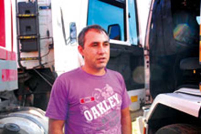 João Paulo Ribeiro comprou um caminhão da empresa onde era funcionário e continuou prestando serviço como agregado e garante estar muito feliz