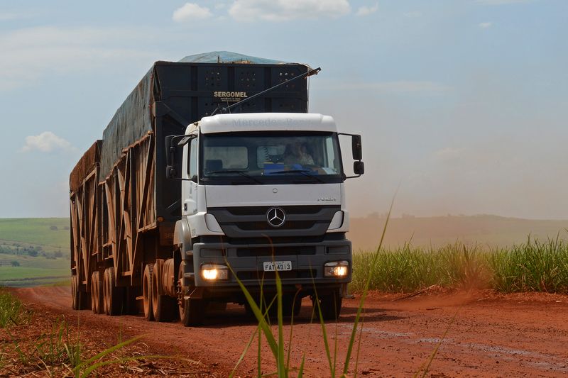 Mercedes-Benz disponibiliza PowerShift para Axor fora de estrada sensor-de-inclinacao