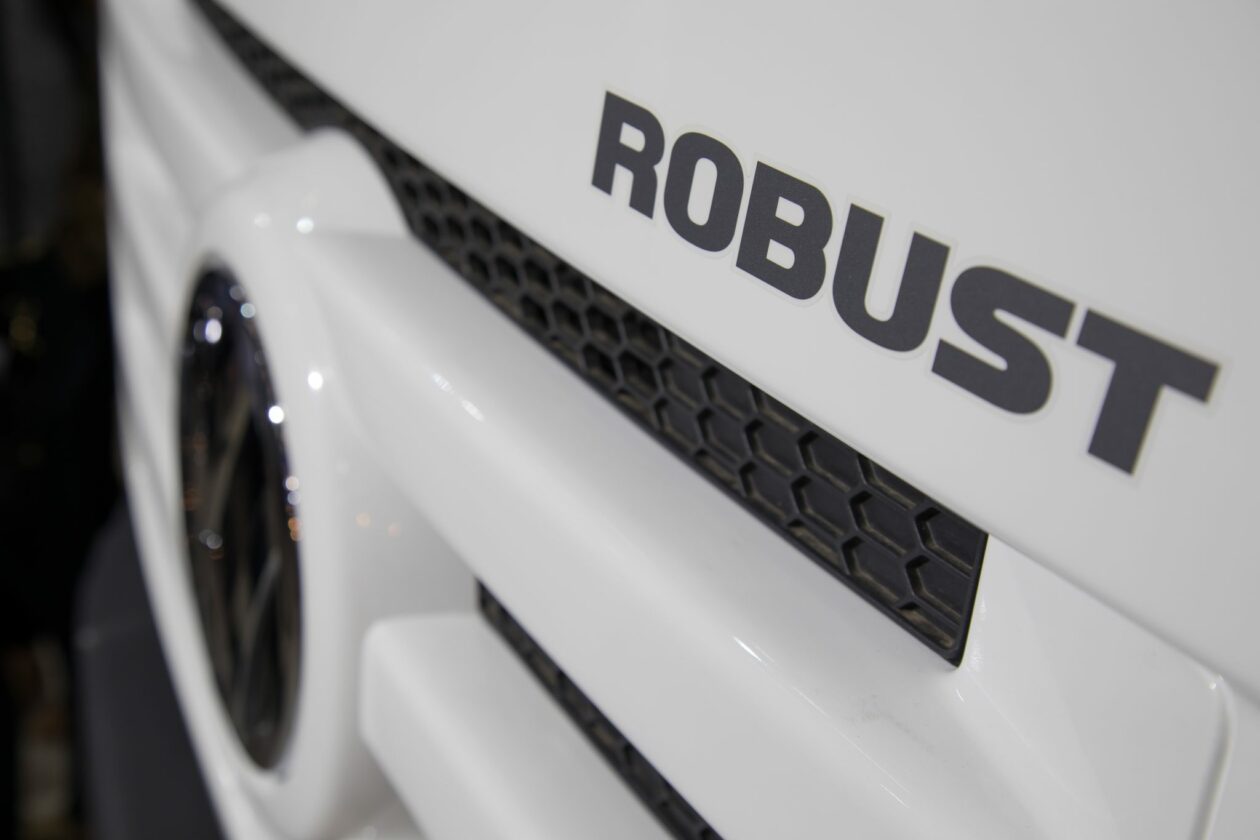 VW Constellation ganha versão Robust volswagen robust2