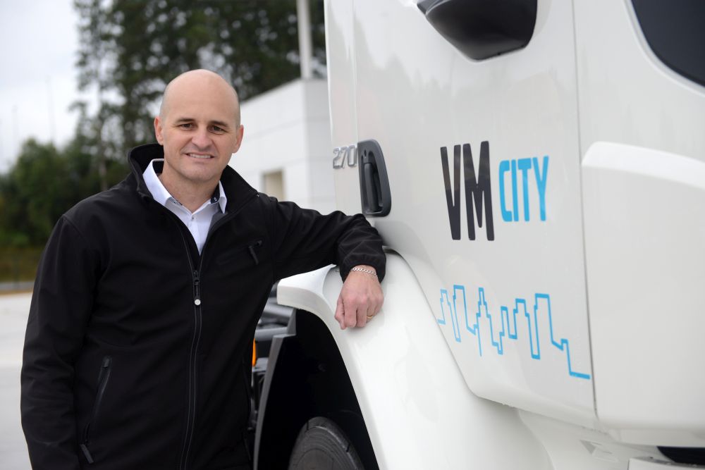Volvo VM e FH 2021 são focados na economia e segurança Jeseniel Valerio EFO 3386