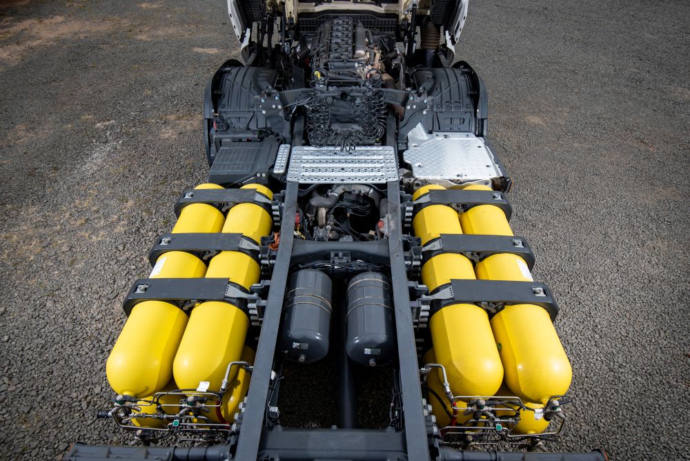 Transportadoras aprovam caminhão a gás e começam a fazer pedidos de compra ScaniaPepsico 007tanques BAIXA