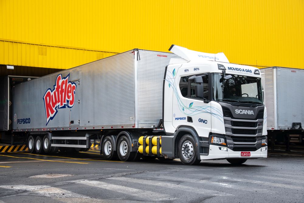 Transportadoras aprovam caminhão a gás e começam a fazer pedidos de compra ScaniaPepsico 076 BAIXA