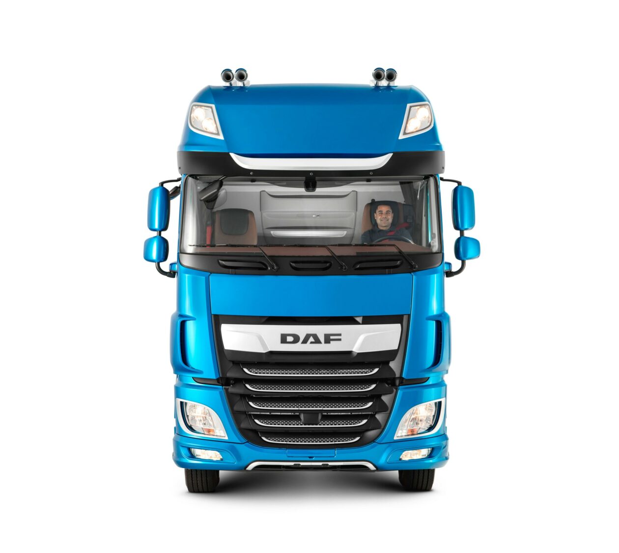 Novo DAF XF chegou com pacote de tecnologias Novo DAF XF Brasil Super Space Cab 10 scaled