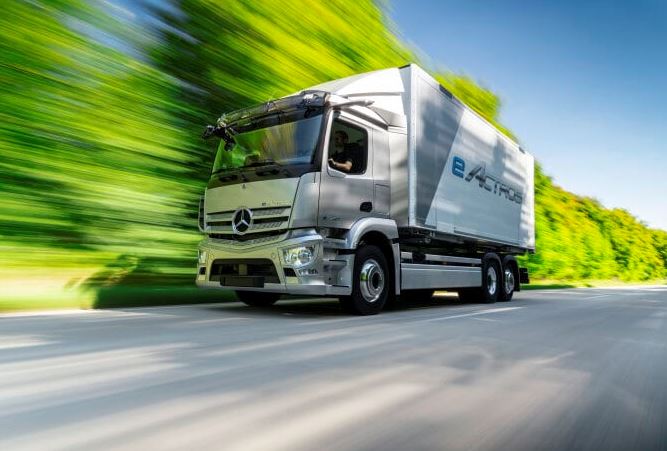 Daimler aposta no hidrogênio para longas distâncias Celula de combustivel 4