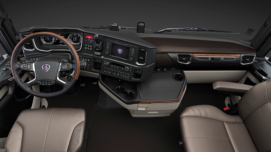 Do faz tudo à solução de transporte Abre Interno Scania
