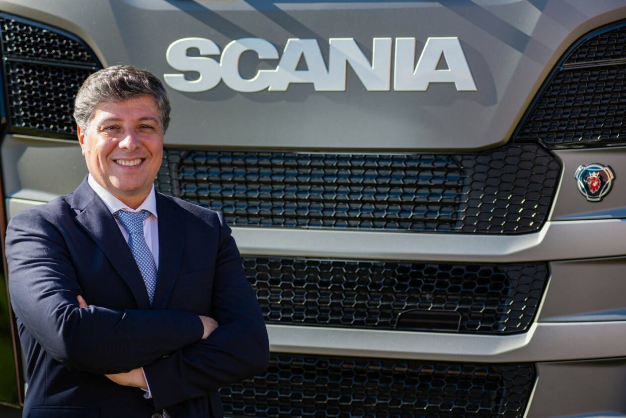 Caminhão movido a gás já atingiu 50 unidades em operação Roberto Barral Scania 02 scaled