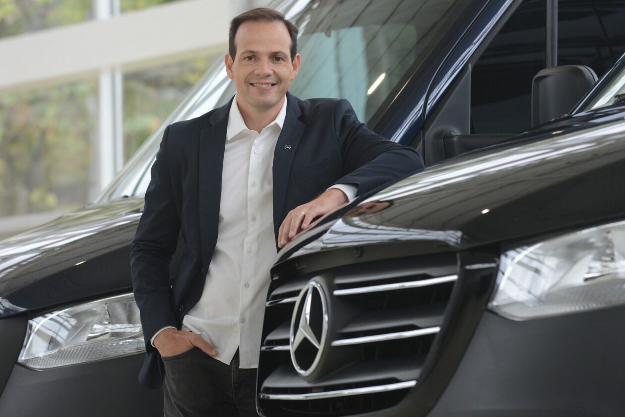 LINHA SPRINTER GANHA LOJA EXCLUSIVA NO NORDESTE Jefferson ferrarez presidente e ceo mercedes benz cars vans brasil scaled