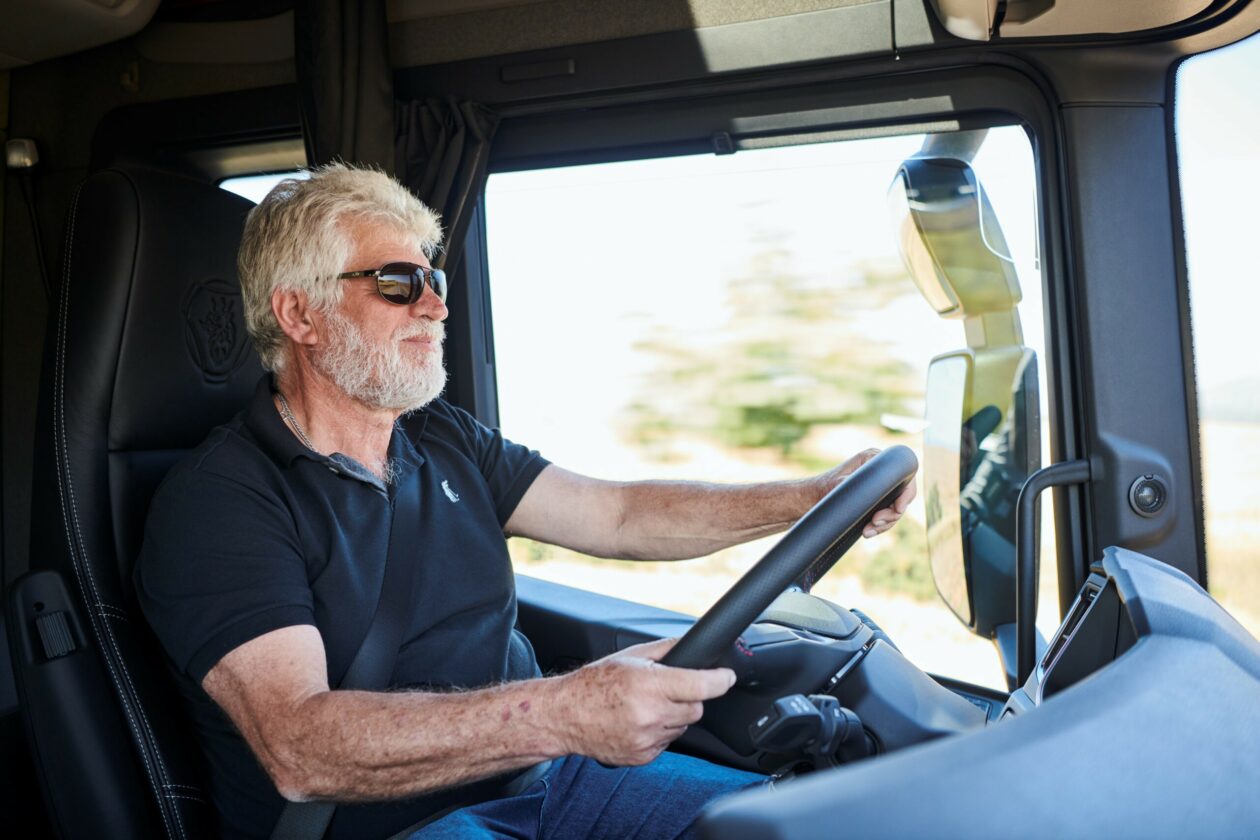 Nova geração Scania impulsiona vendas de caminhões da marca 18184 146 scaled
