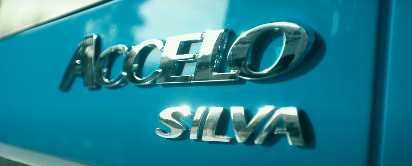 Mercedes OK pode sair de fábrica com sobrenome do comprador Accelo silva